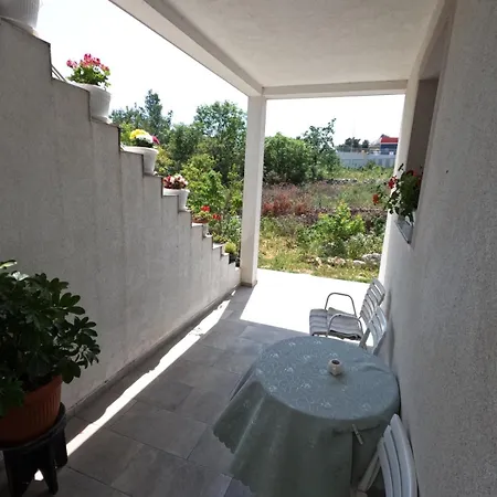 Lena Гостевой дом *